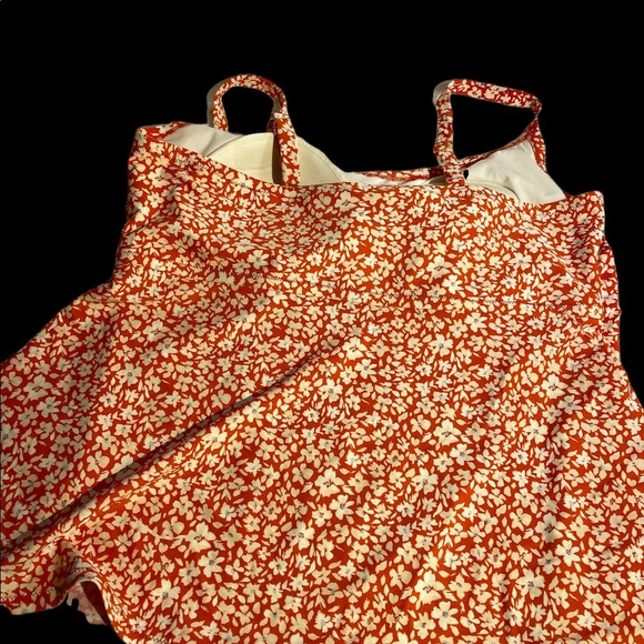 Kona Sol Tankini Top - Picture 2 of 4